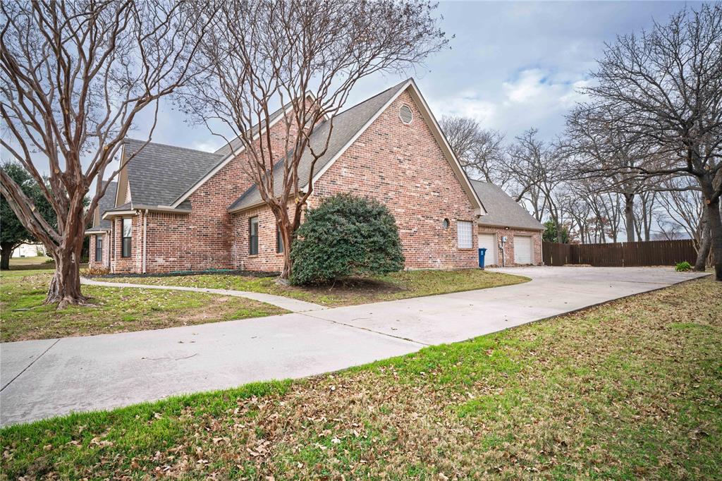 250 Timberleaf Drive Double Oak, TX 75077 - Photo 3 of 26 250 Timberleaf Dr., Double Oak, Texas