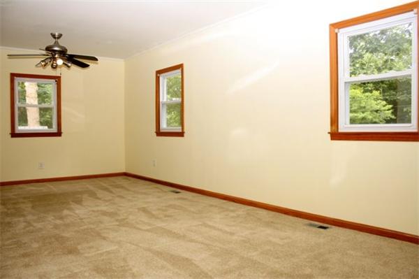 221 Damon Road Ashby, MA 01431 - Photo 11 of 23 Gallery Image 11