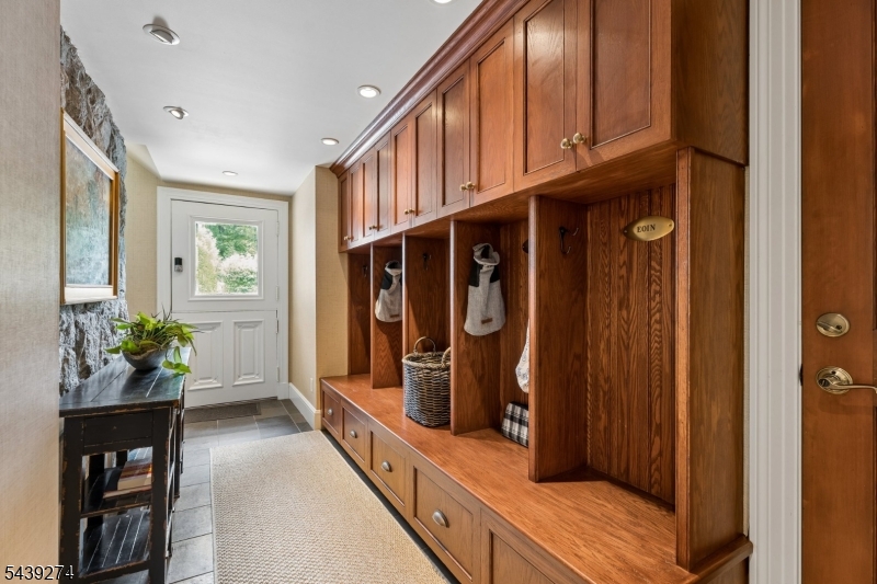 230 Springfield Avenue Summit, NJ 07901 - Photo 38 of 45