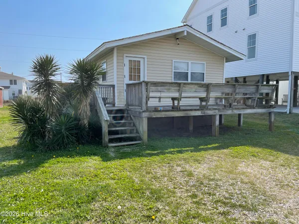 $465,000 | 310 East Terminal Boulevard, Atlantic Beach, NC 28512