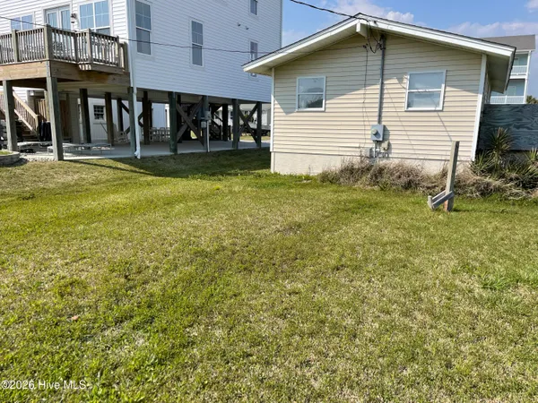 $465,000 | 310 East Terminal Boulevard, Atlantic Beach, NC 28512