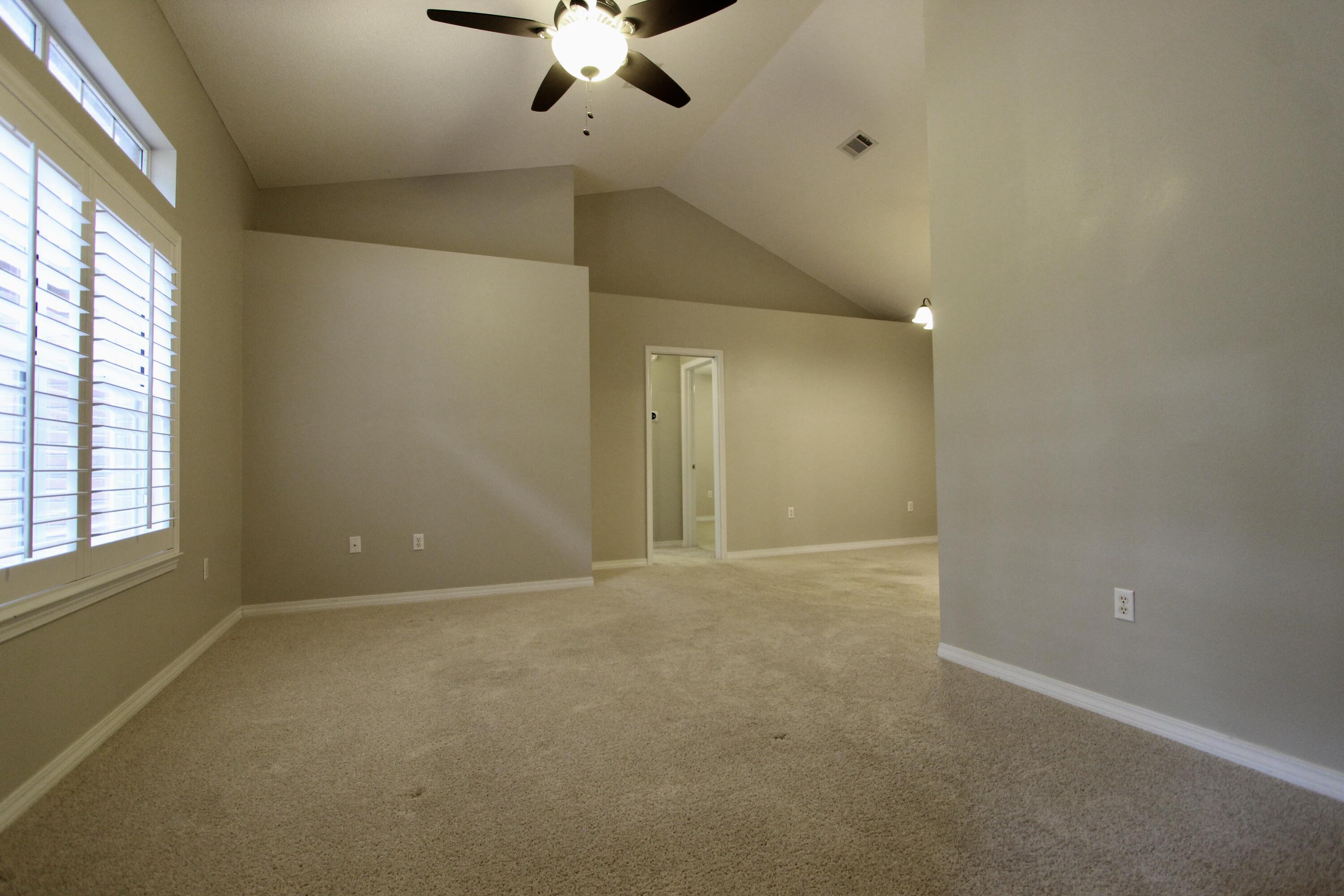 218 Golf Course Drive Crestview, FL 32536 - Photo 16 of 40 IMG_1421