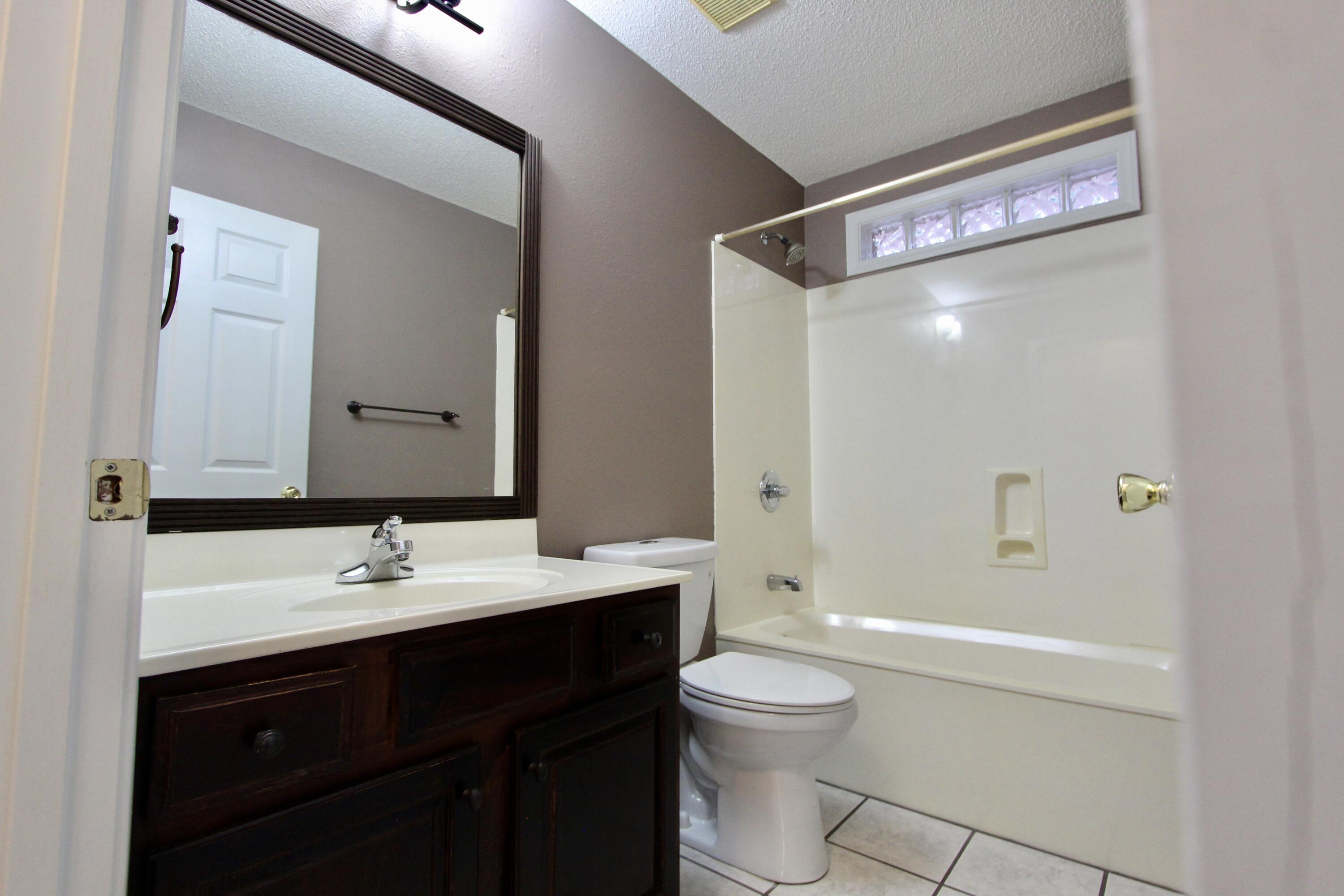 218 Golf Course Drive Crestview, FL 32536 - Photo 24 of 40 IMG_1443