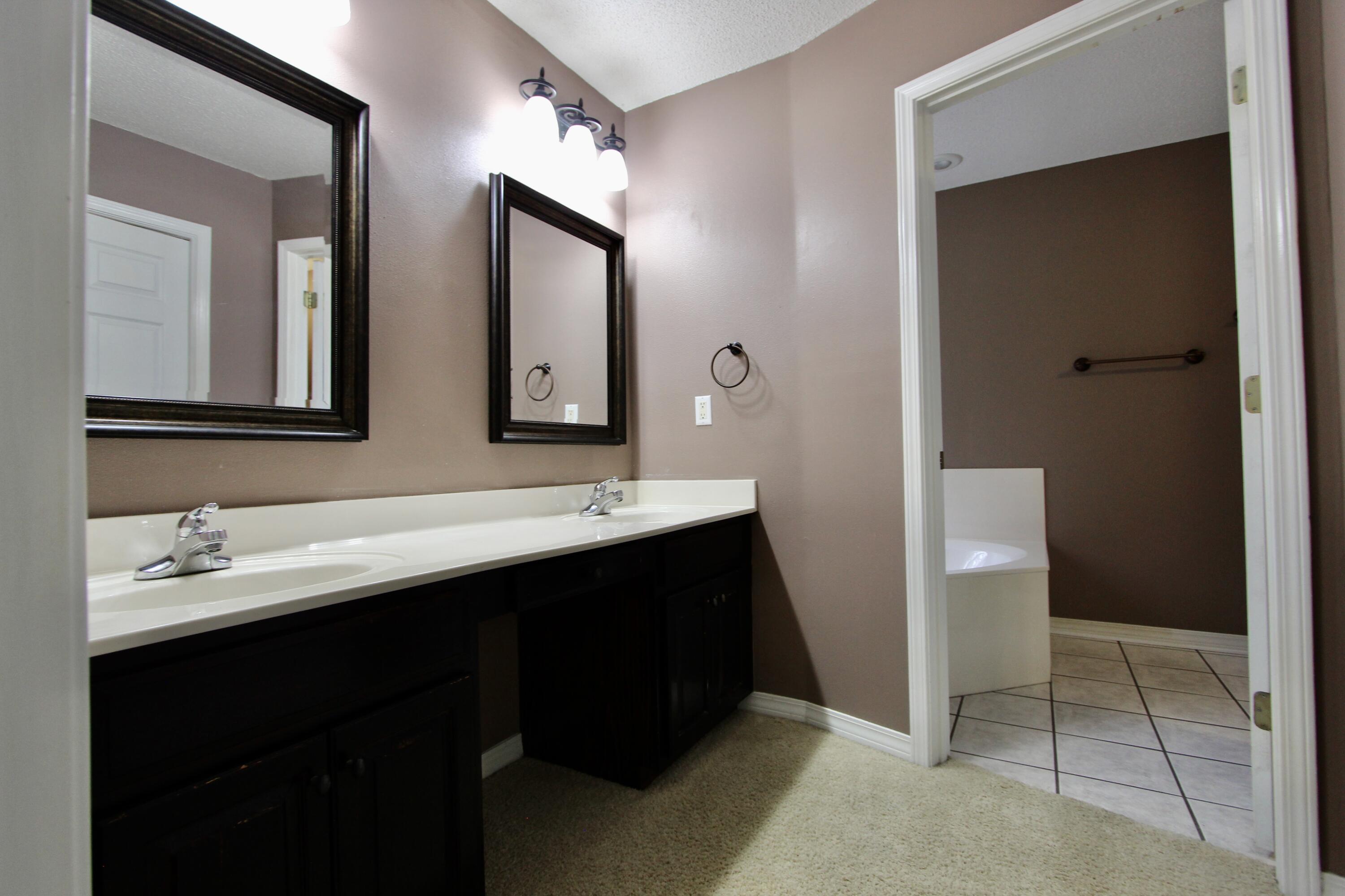 218 Golf Course Drive Crestview, FL 32536 - Photo 31 of 40 IMG_1460