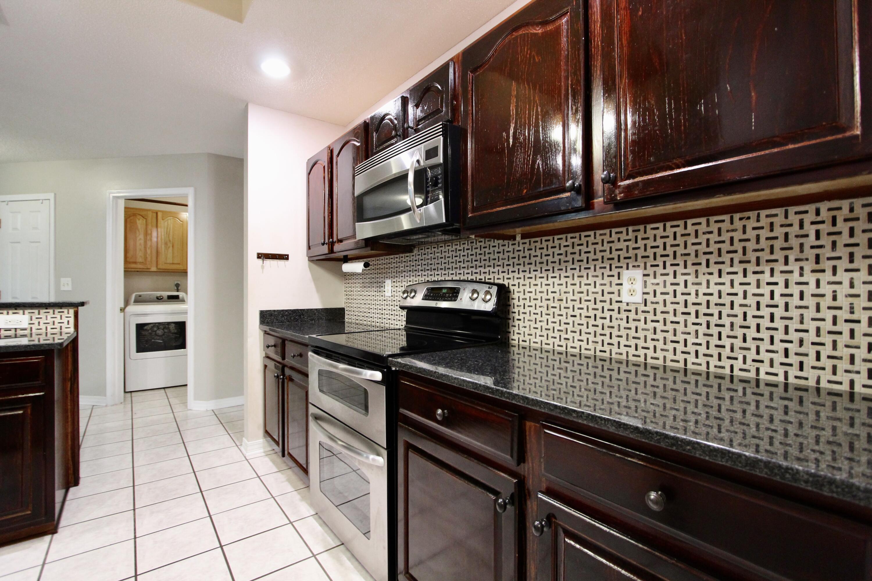 218 Golf Course Drive Crestview, FL 32536 - Photo 10 of 40 IMG_1409