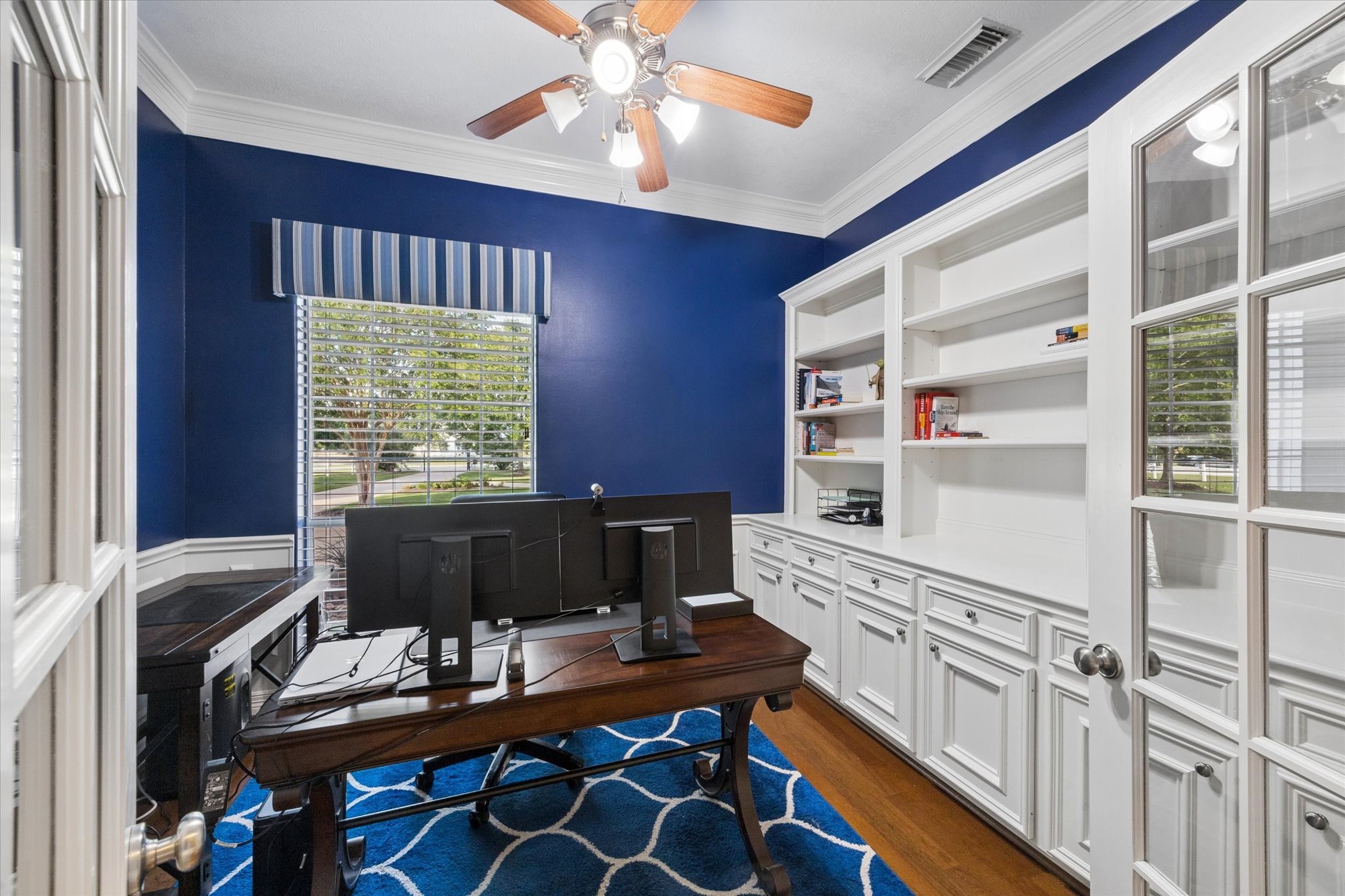 16519 Deerhaven Run Rosharon, TX 77583 - Photo 5 of 47 a view of a workspace with furniture and a window
