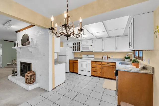 $345,000 | 705 South Lake Shore Drive, Unit 2G, Lake Geneva, WI 53147