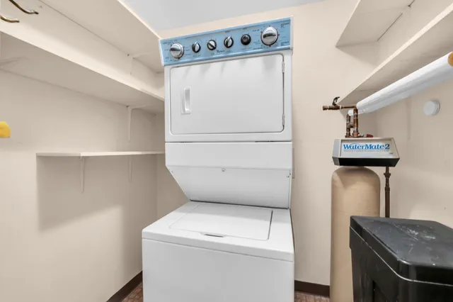 $345,000 | 705 South Lake Shore Drive, Unit 2G, Lake Geneva, WI 53147