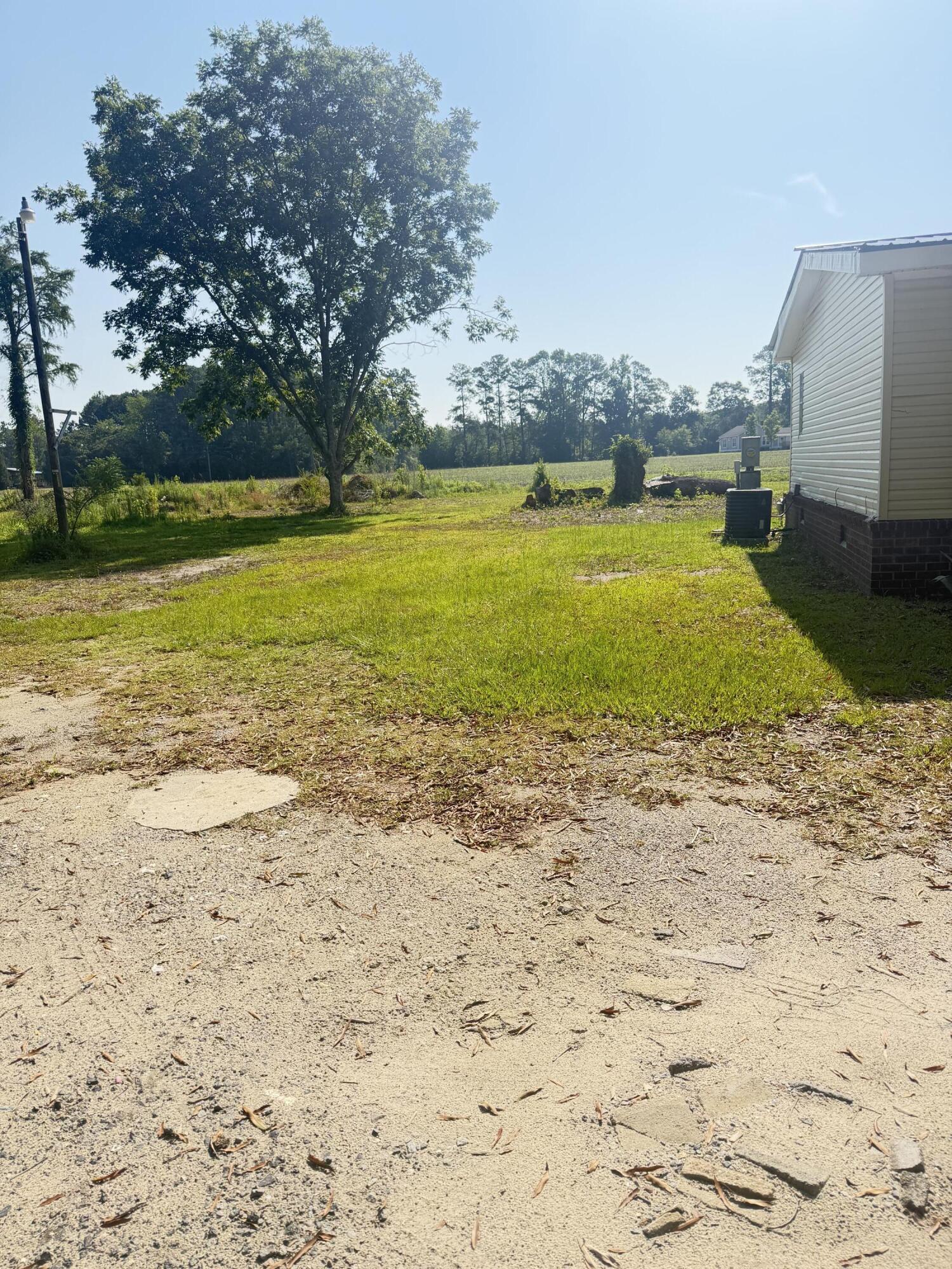 1365 Universal Circle St. Stephen, SC 29479 - Photo 18 of 18 IMG_0565