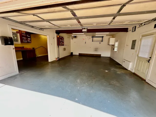 $5,900 | 241 West Van Buren Avenue, Naperville, IL 60540