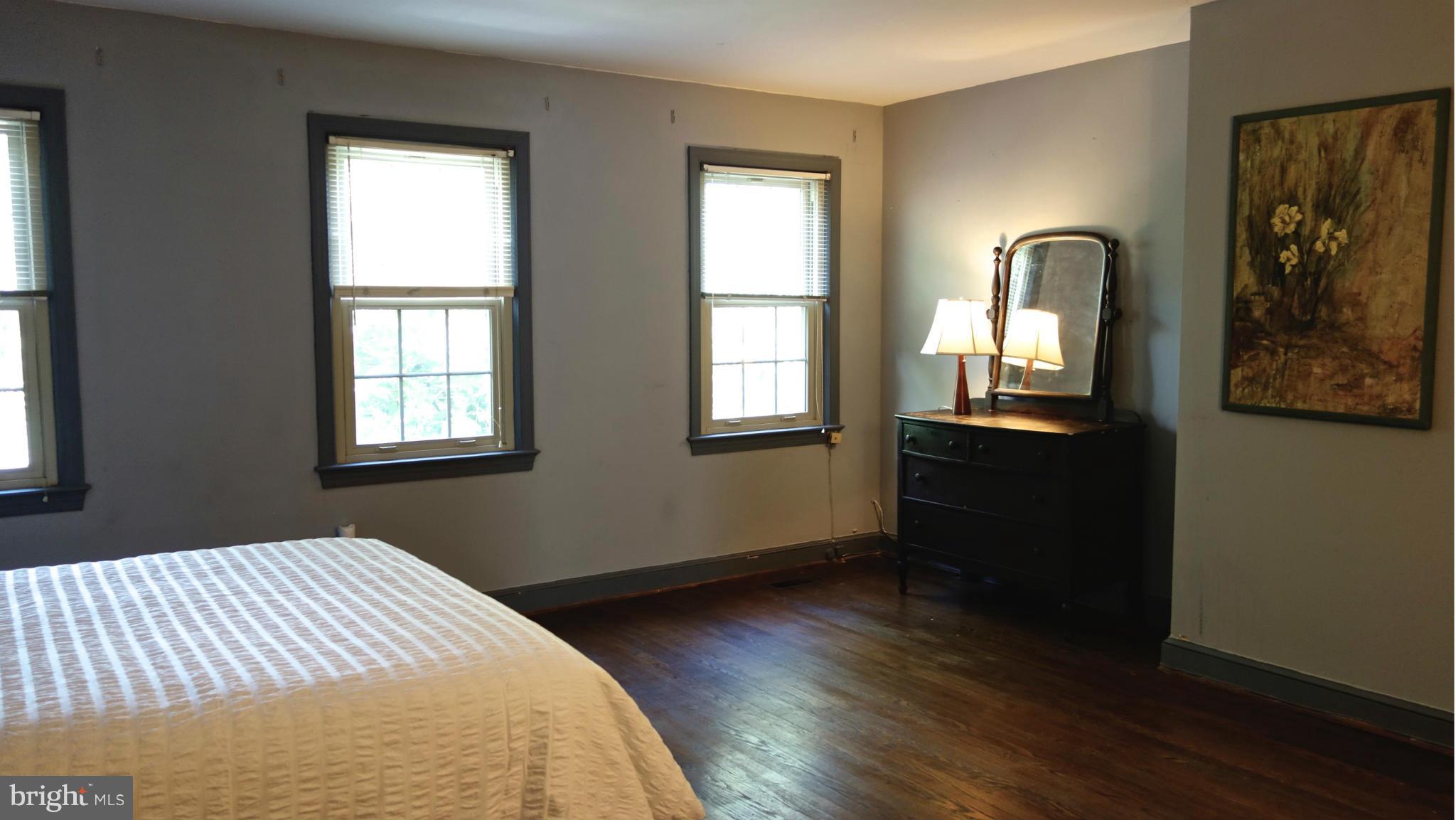 414 4th Street Southeast Washington, DC 20003 - Photo 21 of 30 Bedroom (Master)