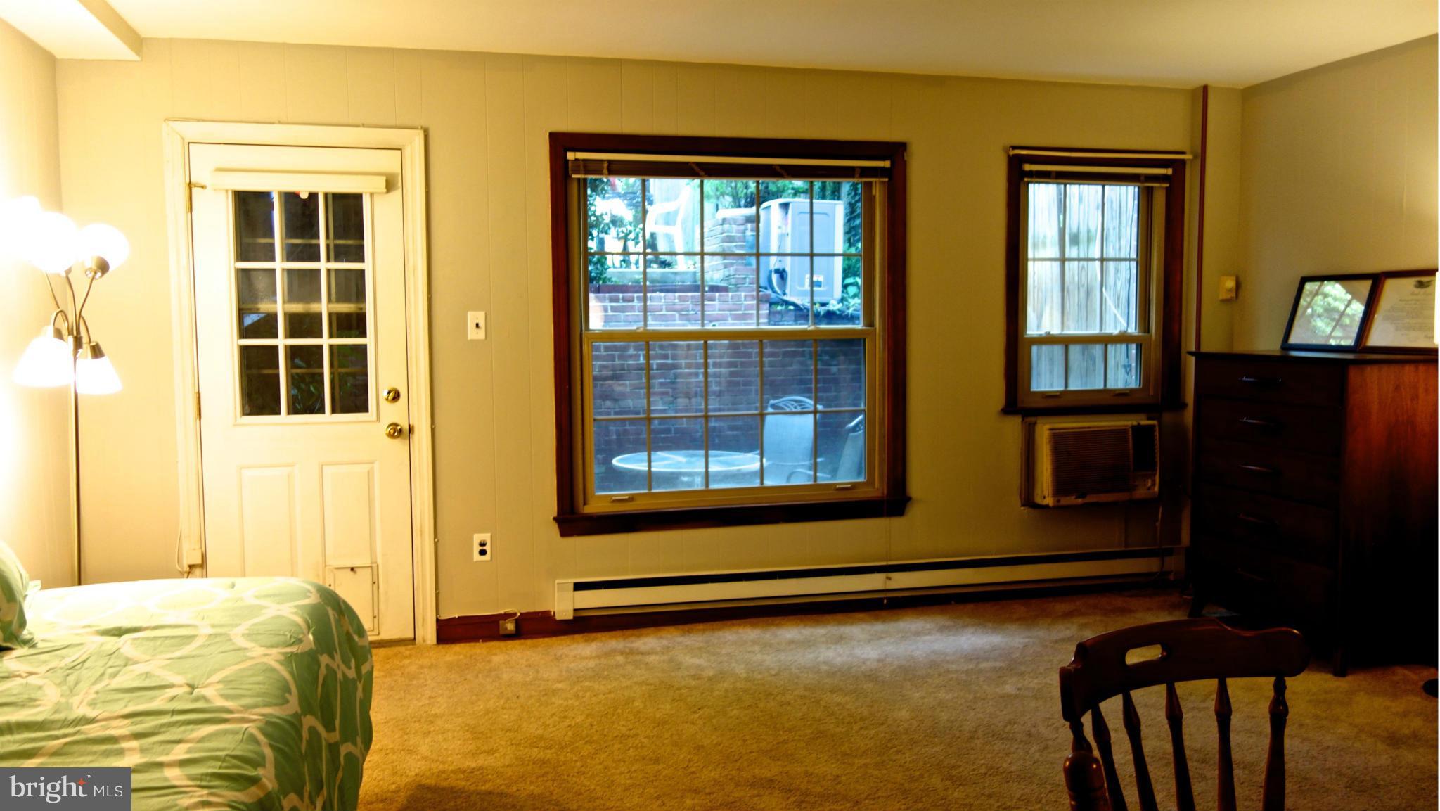414 4th Street Southeast Washington, DC 20003 - Photo 4 of 30 Studio LR/Bedroom area.