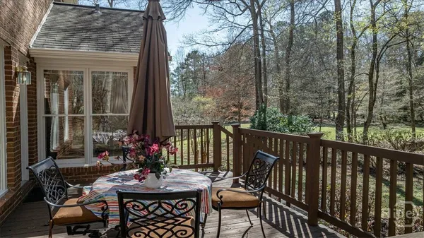 $499,999 | 125 Emerald Drive, Athens, GA 30605