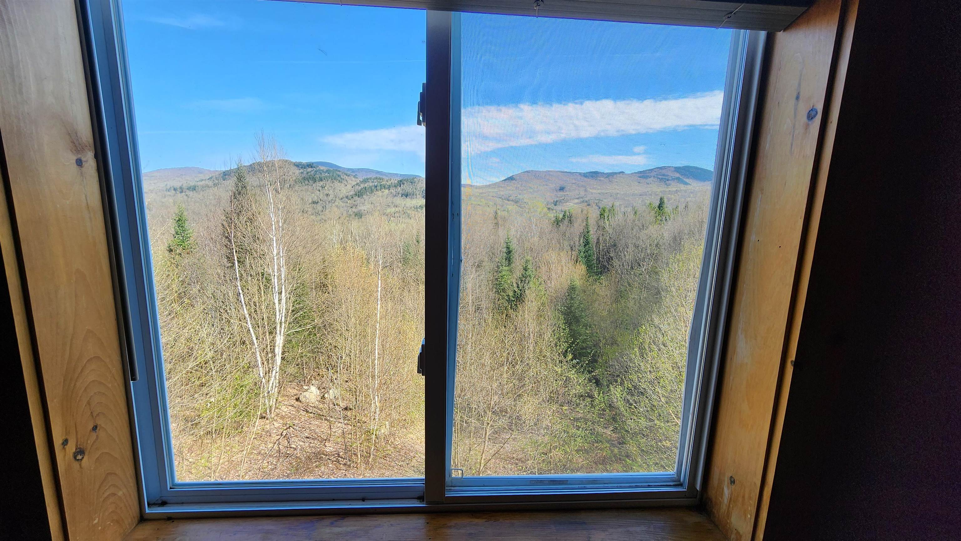 56 Raccoon Reach Errol, NH 03579 - Photo 23 of 38 Gallery Image 23