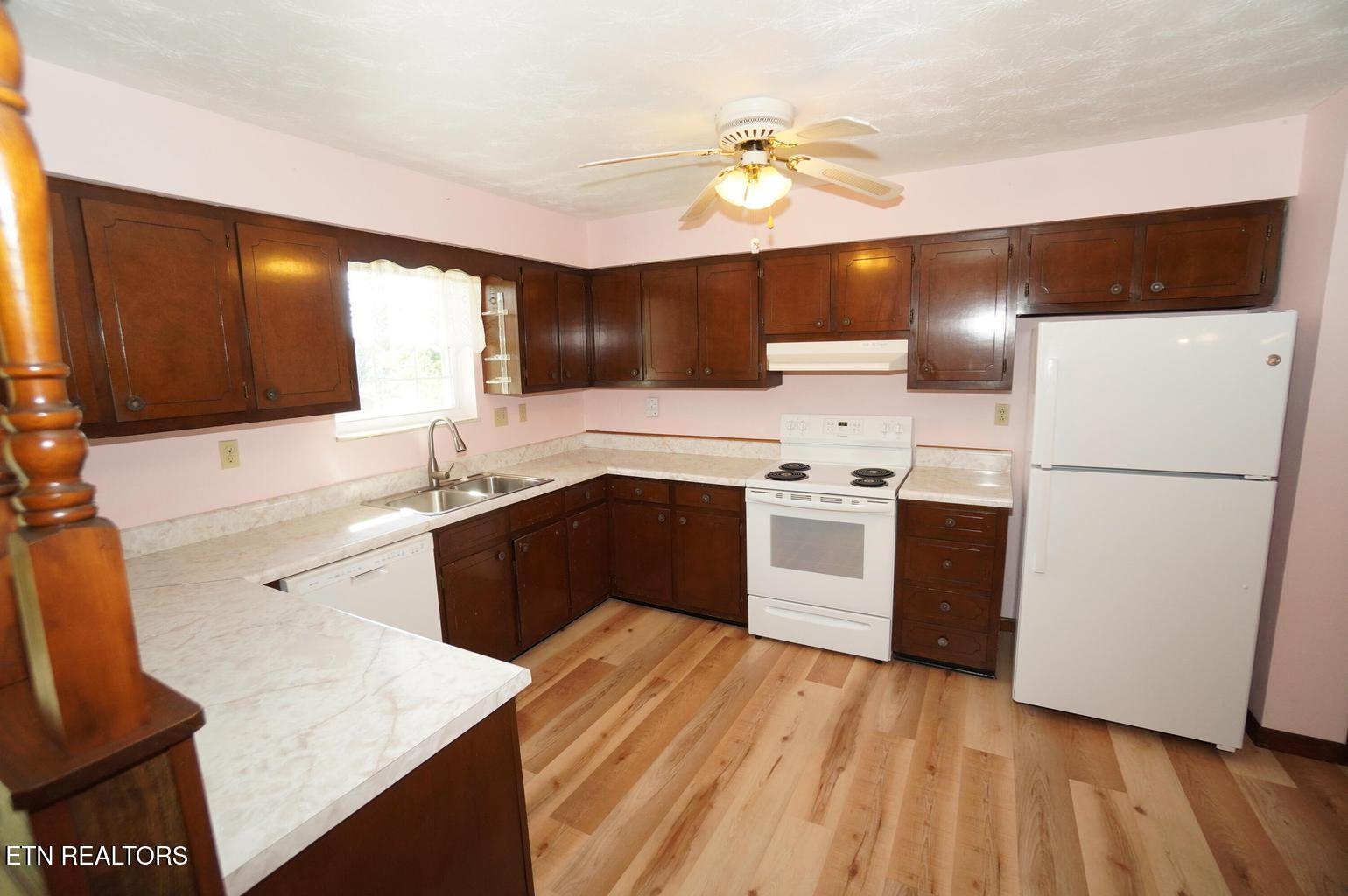 633 Shaver Drive Talbott, TN 37877 - Photo 5 of 34 633 shaver (9)