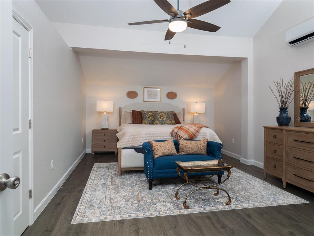 15157 Northwest 112th Place Road Morriston, FL 32668 - Photo 21 of 27