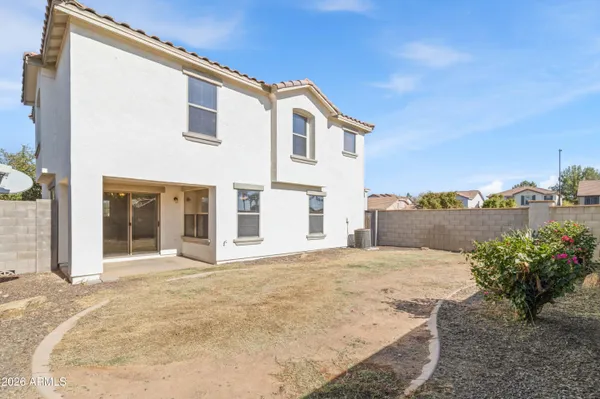 $2,209 | 2776 South Sailors Way, Gilbert, AZ 85295