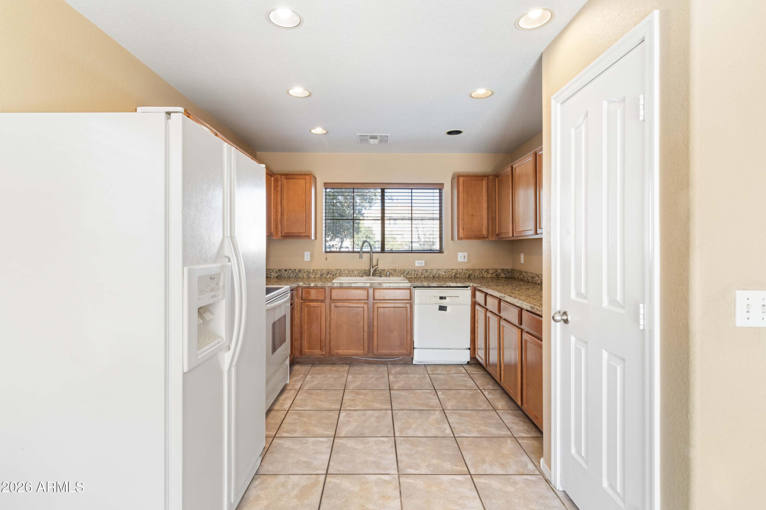 2776 South Sailors Way Gilbert, AZ 85295 - Photo 4 of 28 Photo #4