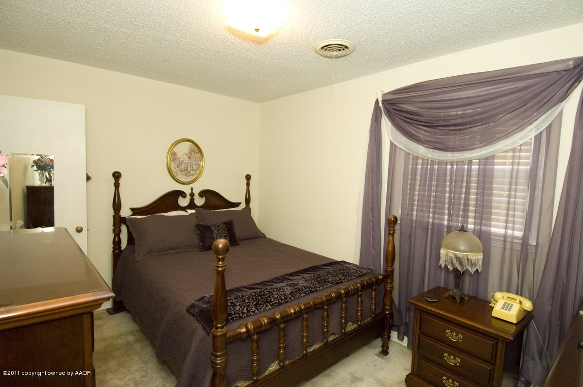 1400 North Spring Street Amarillo, TX 79107 - Photo 9 of 19 master view 1