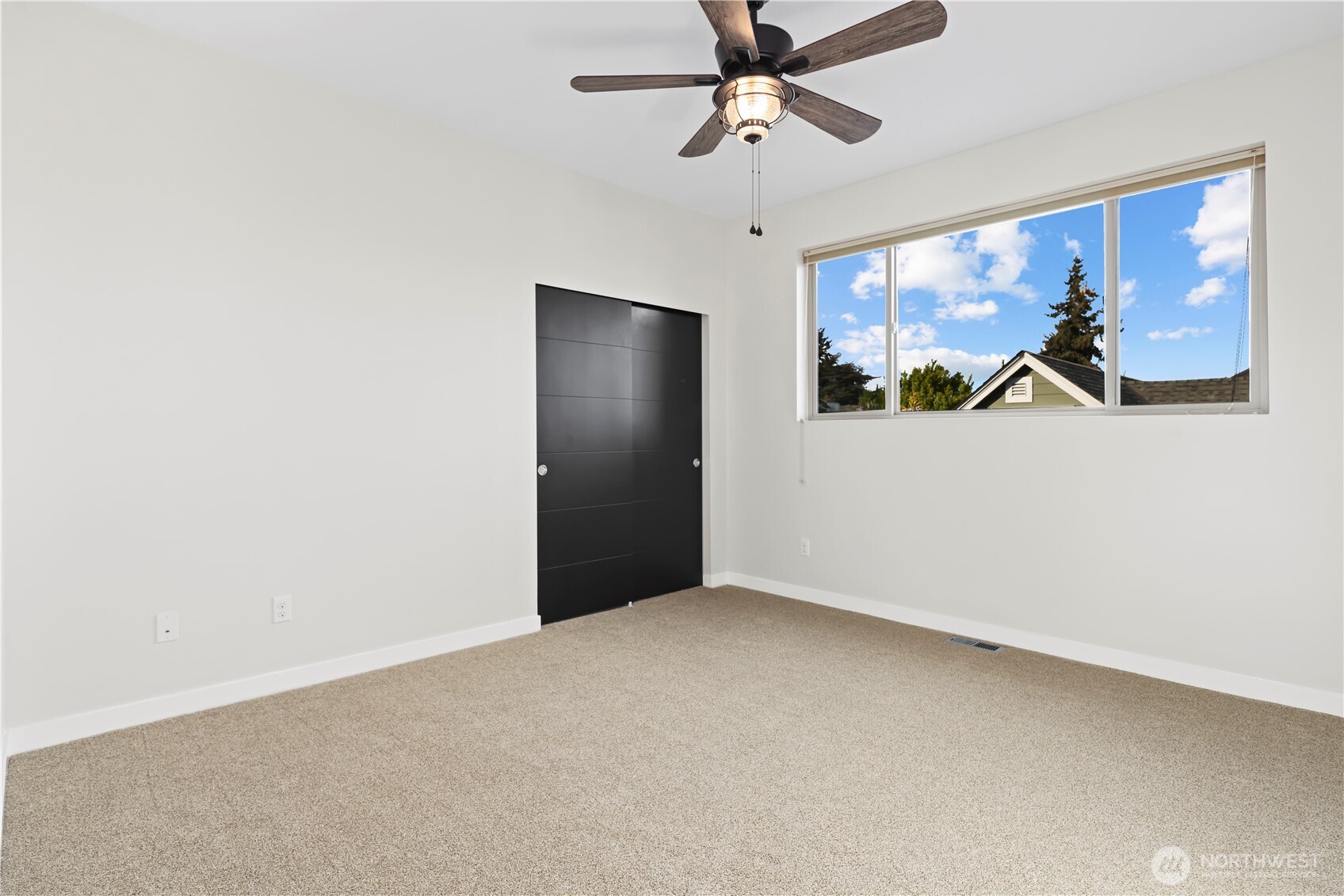 4137 Fauntleroy Way Southwest Seattle, WA 98126 - Photo 22 of 39