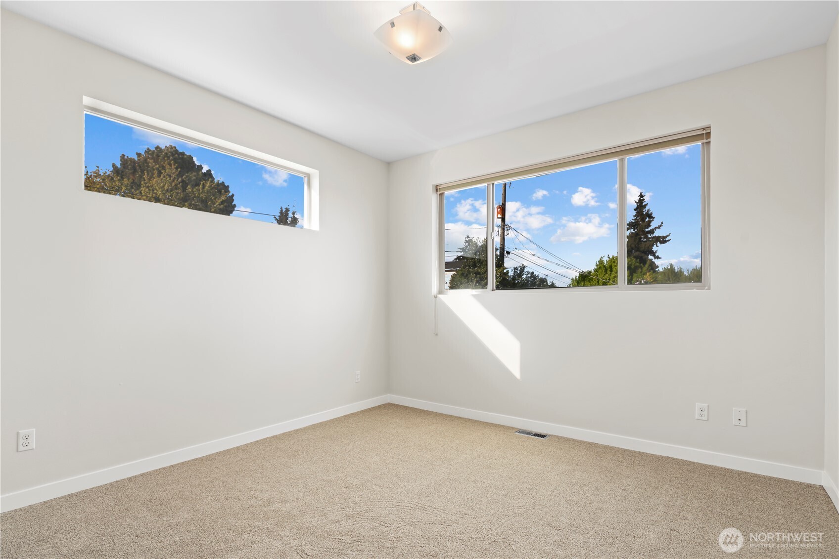 4137 Fauntleroy Way Southwest Seattle, WA 98126 - Photo 24 of 39
