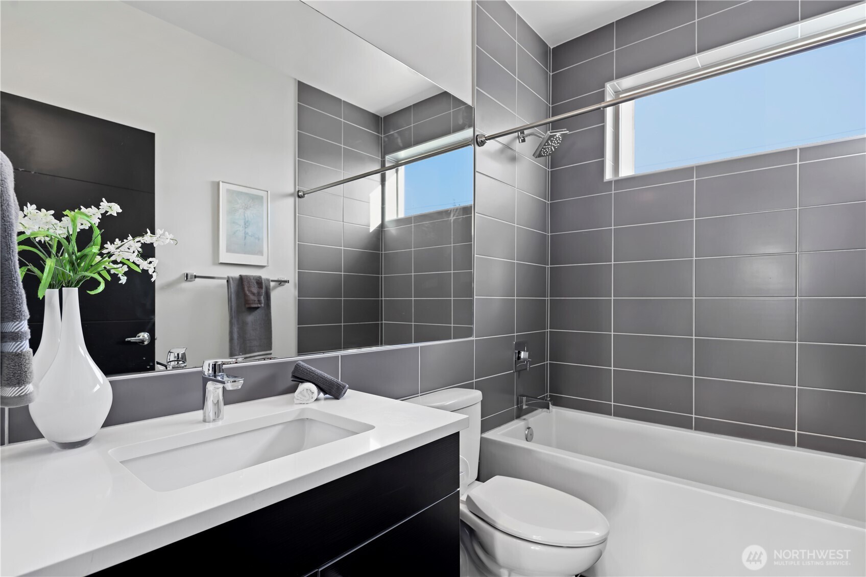 4137 Fauntleroy Way Southwest Seattle, WA 98126 - Photo 25 of 39