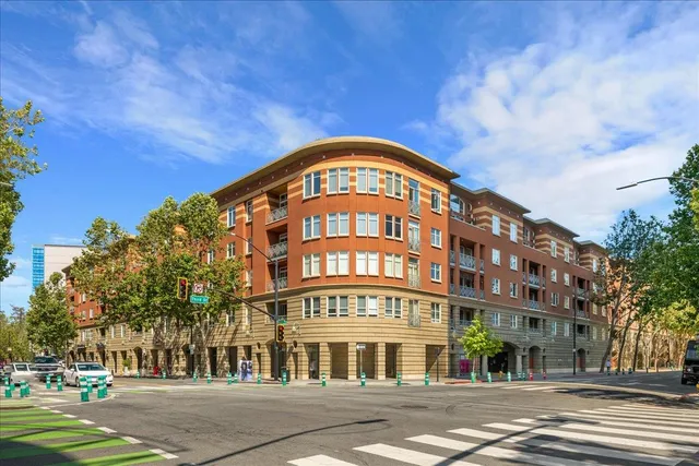 $875,000 | 130 East San Fernando Street, Unit 419, San Jose, CA 95112