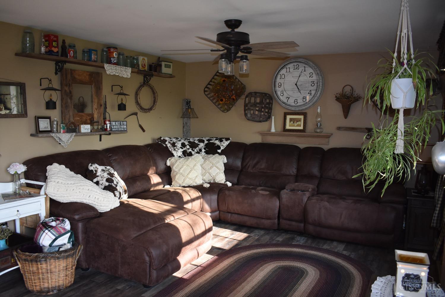 3698 Pansy Road Clarksville, OH 45113 - Photo 2 of 25