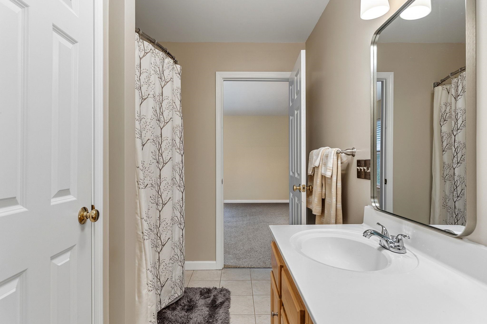 22 B Foster Road Essex, VT 05452 - Photo 37 of 47