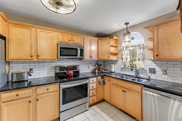 $487,000 | 22 B Foster Road, Essex, VT 05452