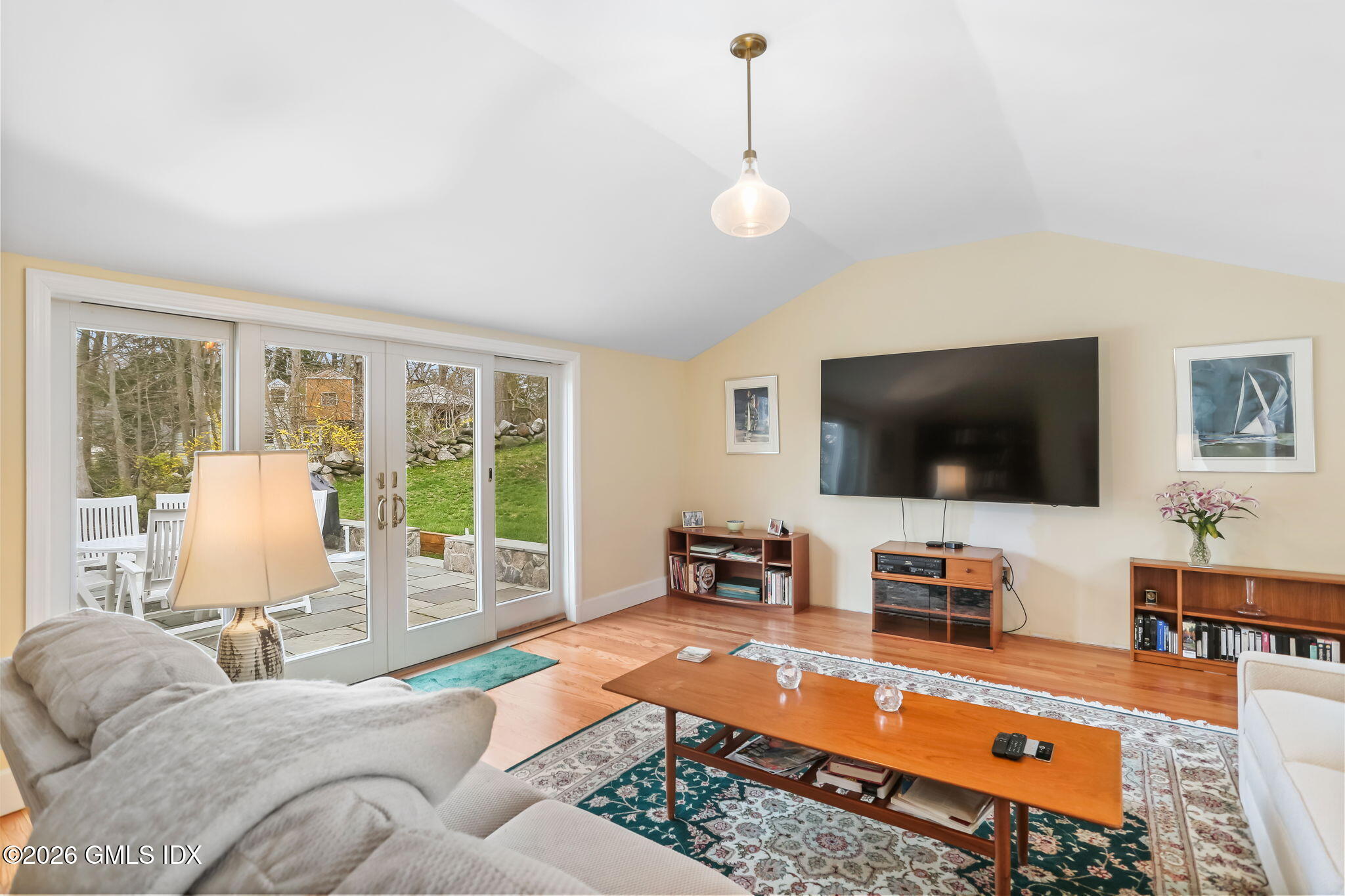 30 Weston Hill Road Riverside, CT 06878 - Photo 14 of 31 Family room