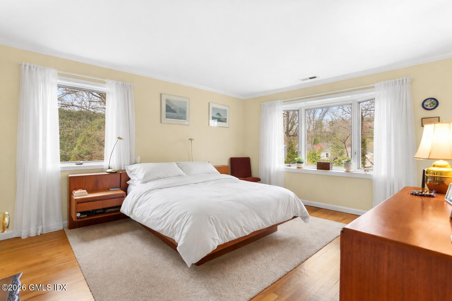 30 Weston Hill Road Riverside, CT 06878 - Photo 18 of 31 Primary bedroom