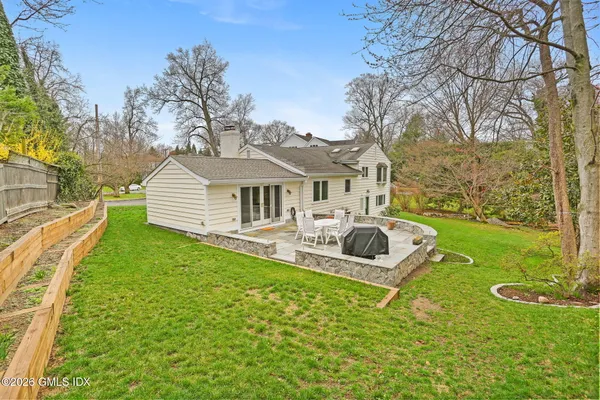 $2,295,000 | 30 Weston Hill Road, Riverside, CT 06878