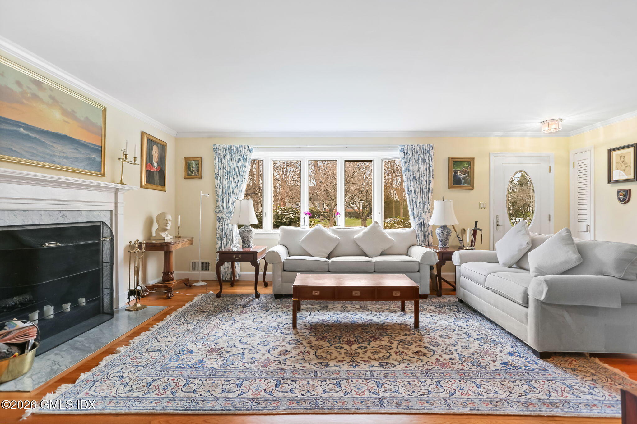 30 Weston Hill Road Riverside, CT 06878 - Photo 5 of 31 Living room