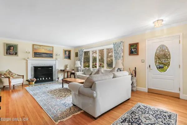 $2,295,000 | 30 Weston Hill Road, Riverside, CT 06878