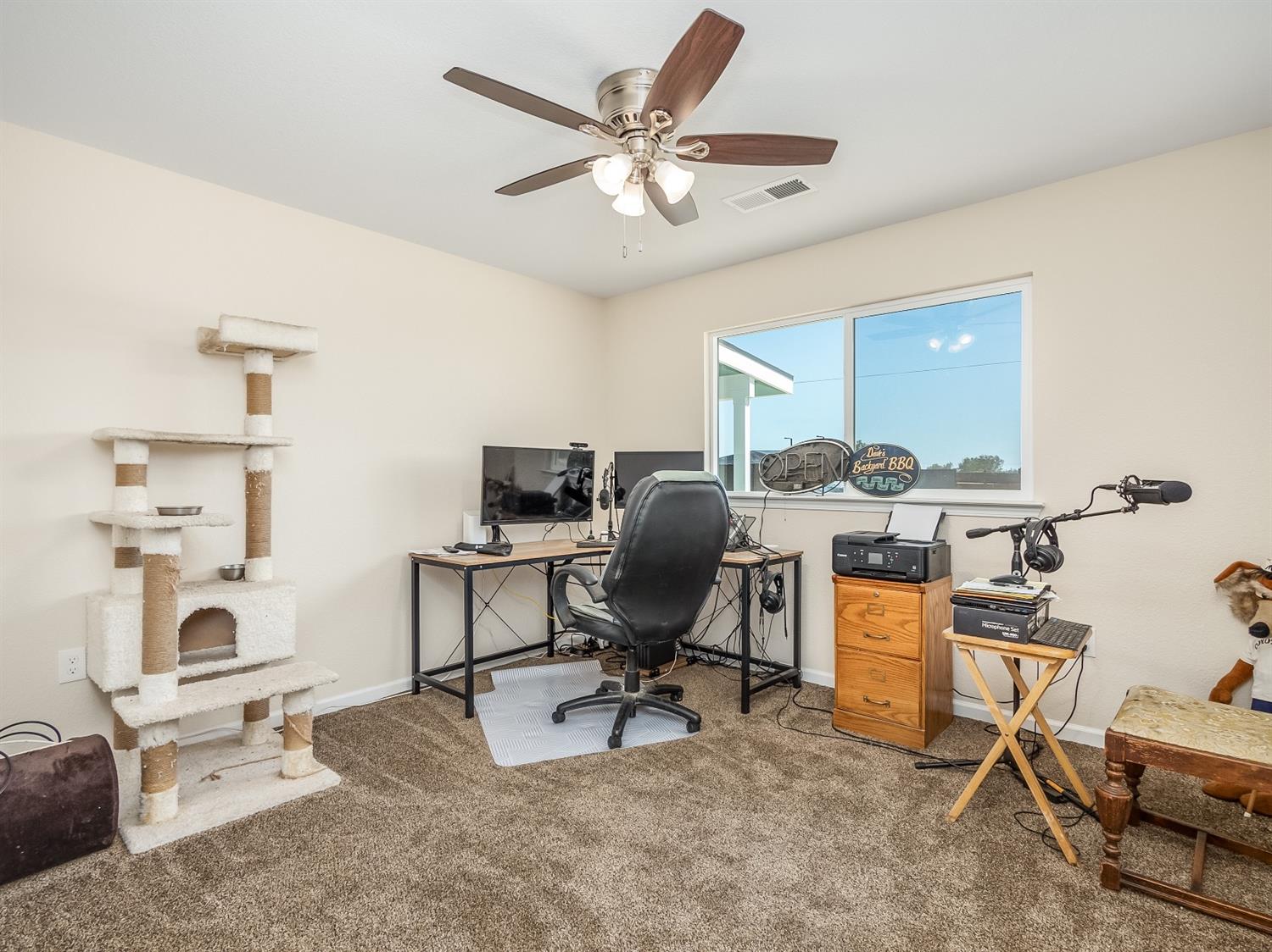 25858 Tanforan Drive Madera, CA 93638 - Photo 17 of 21