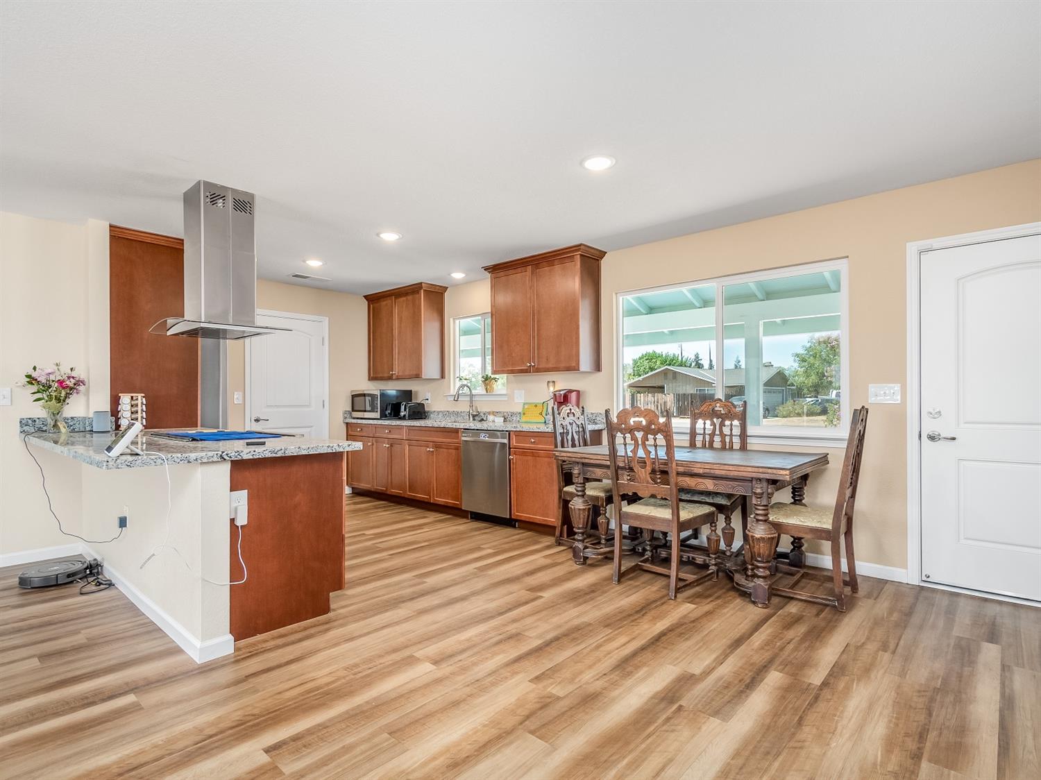 25858 Tanforan Drive Madera, CA 93638 - Photo 5 of 21