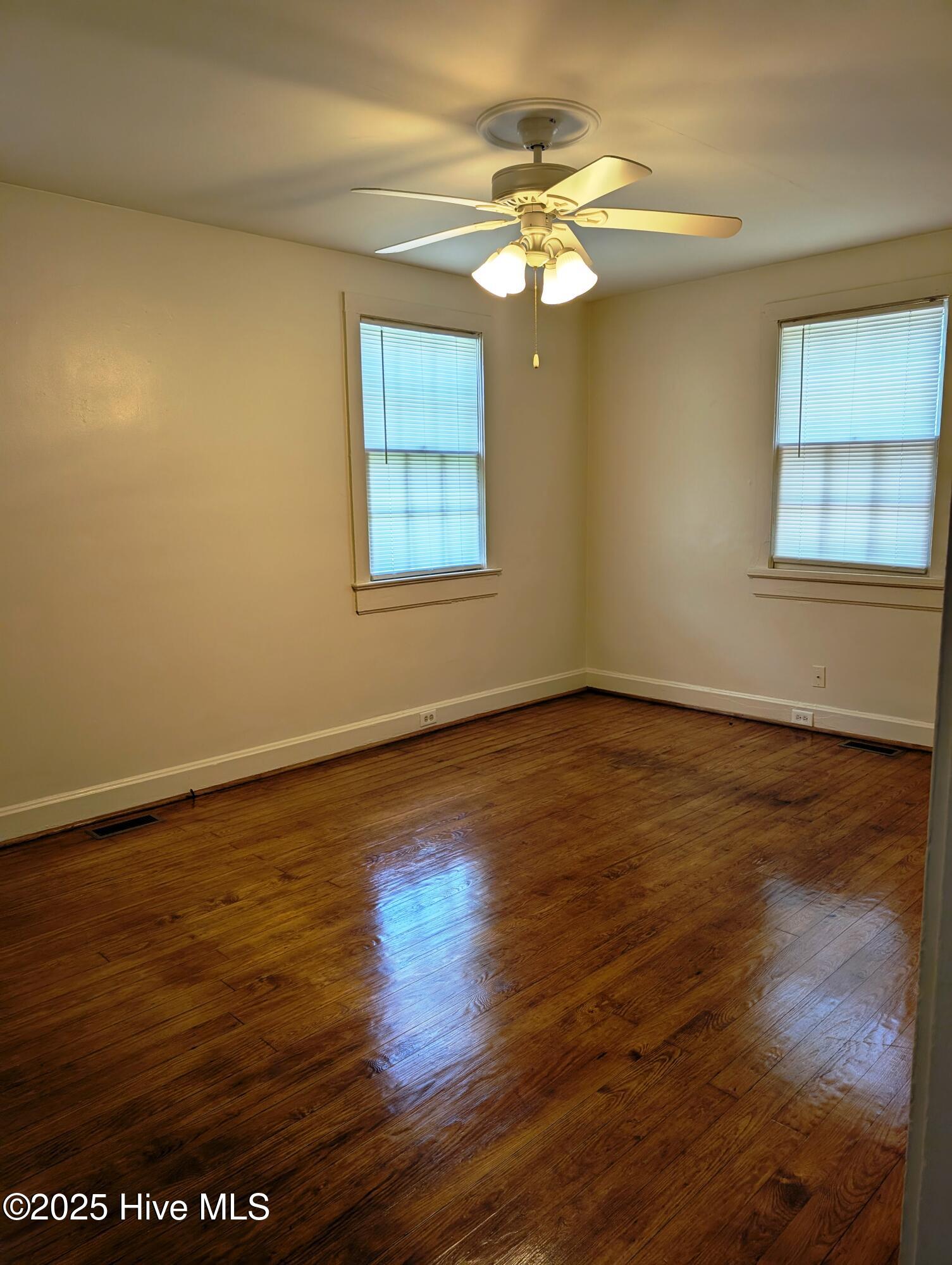 1109 Woodrow Street South Wilson, NC 27893 - Photo 4 of 9 1109 Woodrow St (3)