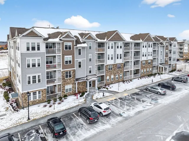 $649,000 | 4206 Peters Farm Way, Unit 206, Westborough, MA 01581