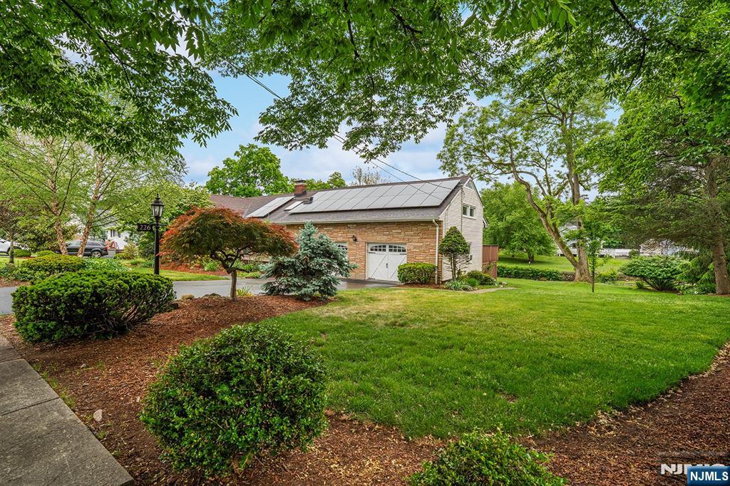 226 Mulberry Place Ridgewood, NJ 07450 - Photo 39 of 46