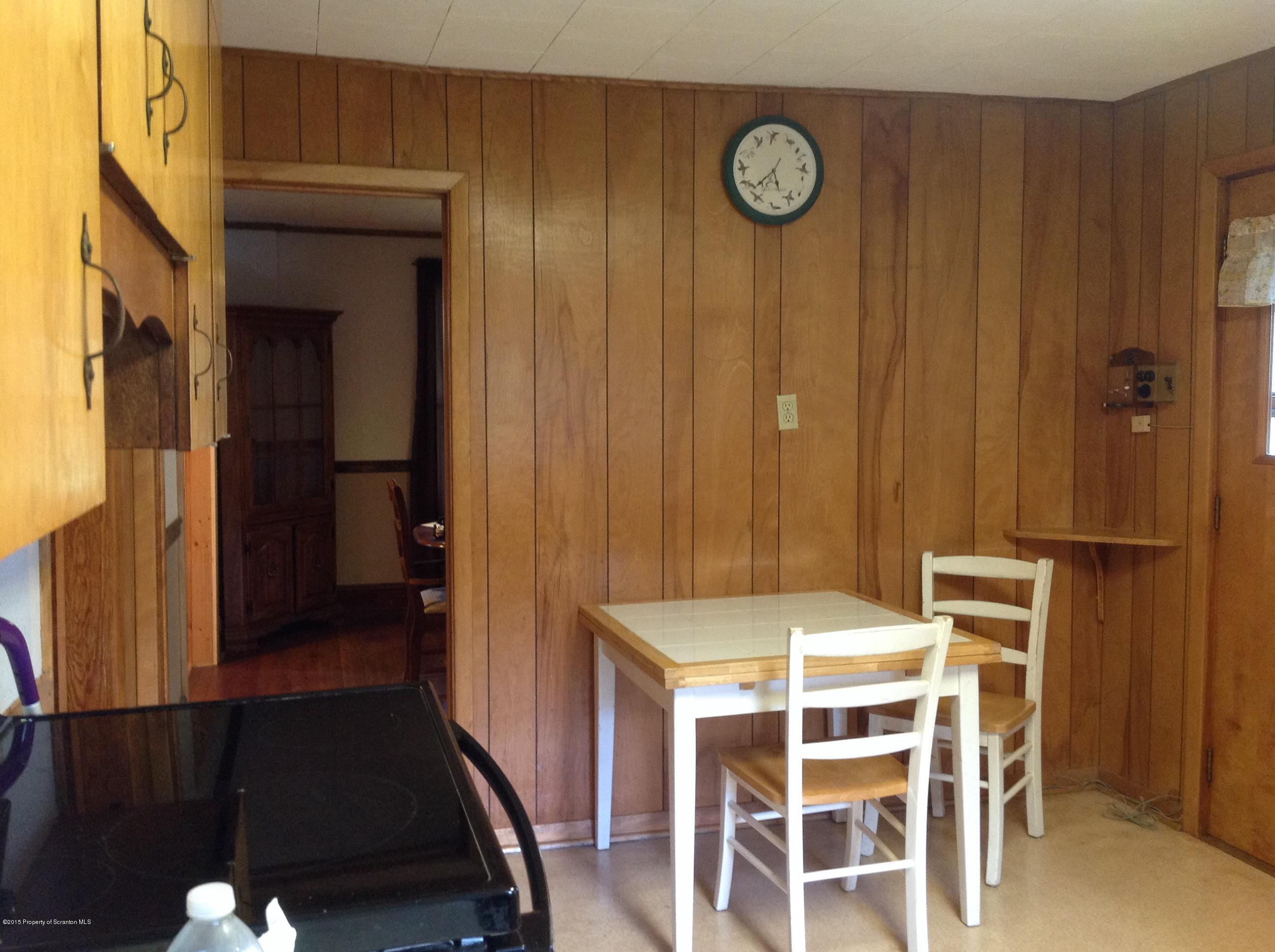 754 Squier Hill Road Nicholson, PA 18446 - Photo 8 of 39 Eat-In Kitchen