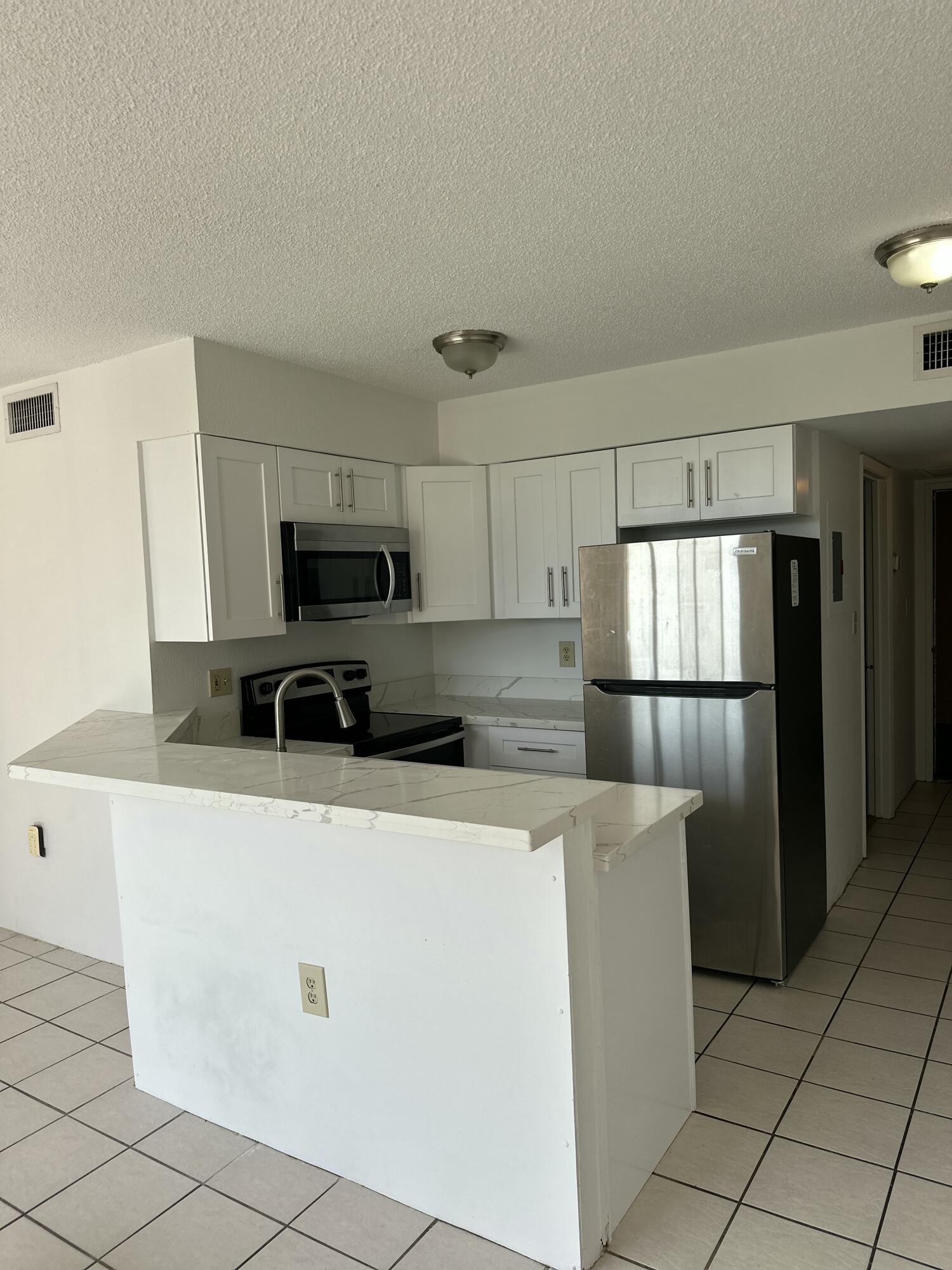 Undisclosed Address Key West, FL 33040 - Photo 2 of 6 IMG_9565