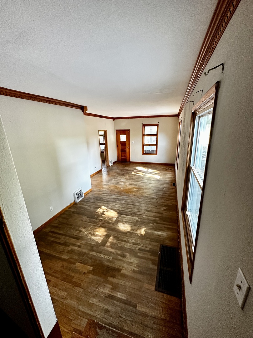 2015 South State Street Lockport, IL 60441 - Photo 14 of 30