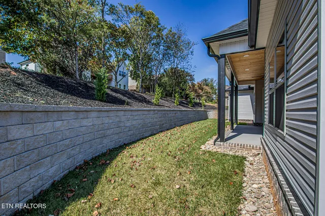 $619,900 | 115 Oonoga Way, Loudon, TN 37774