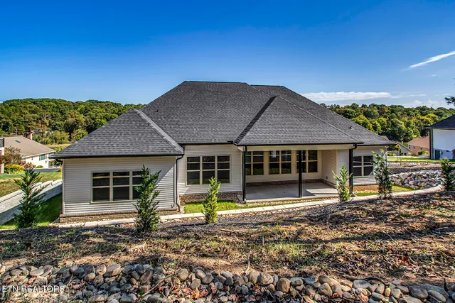 $619,900 | 115 Oonoga Way, Loudon, TN 37774