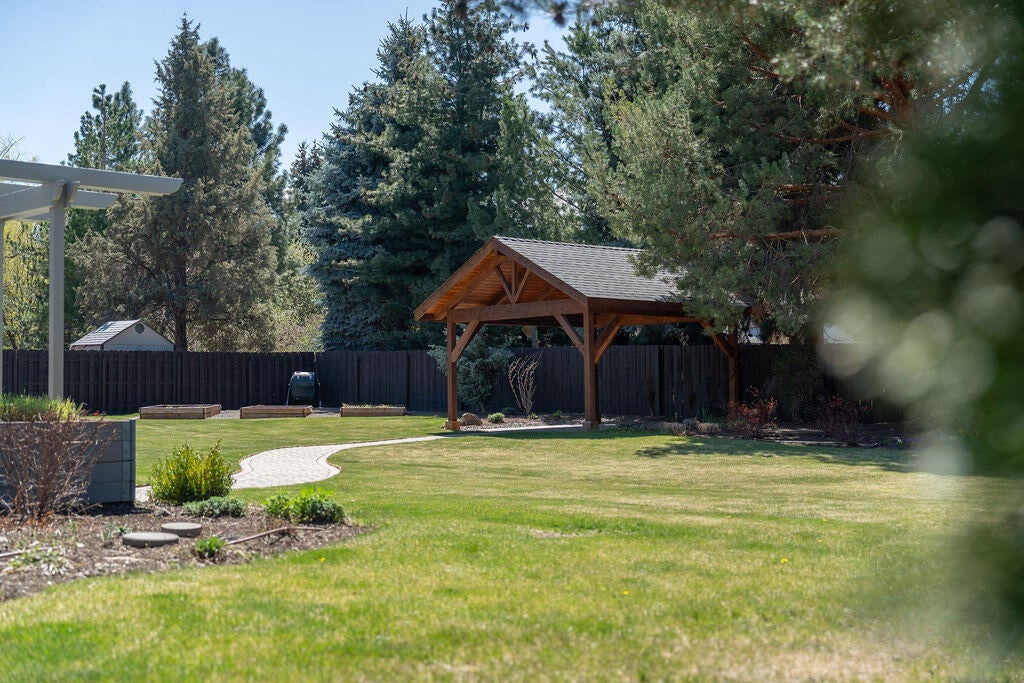 61275 Victory Loop Bend, OR 97702 - Photo 48 of 59 A9100420-HDR