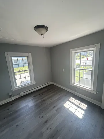 $1,300 | 112 High Street, Unit 3, Vernon, CT 06066