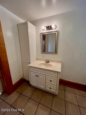 $1,850 | 220 River Road, Washington, NC 27889