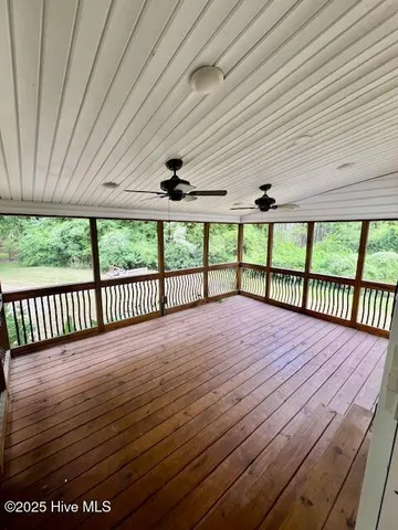 $1,850 | 220 River Road, Washington, NC 27889
