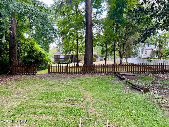 $1,850 | 220 River Road, Washington, NC 27889